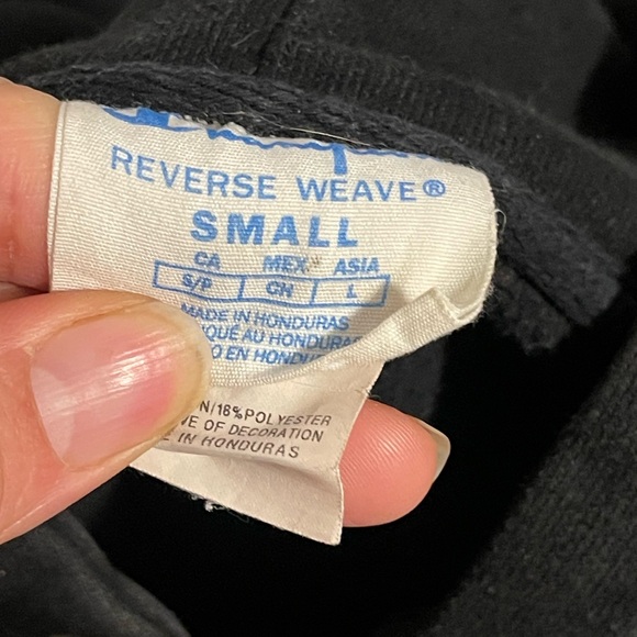 Champion Cropped Black Hoodie with Logo - Picture 5 of 9